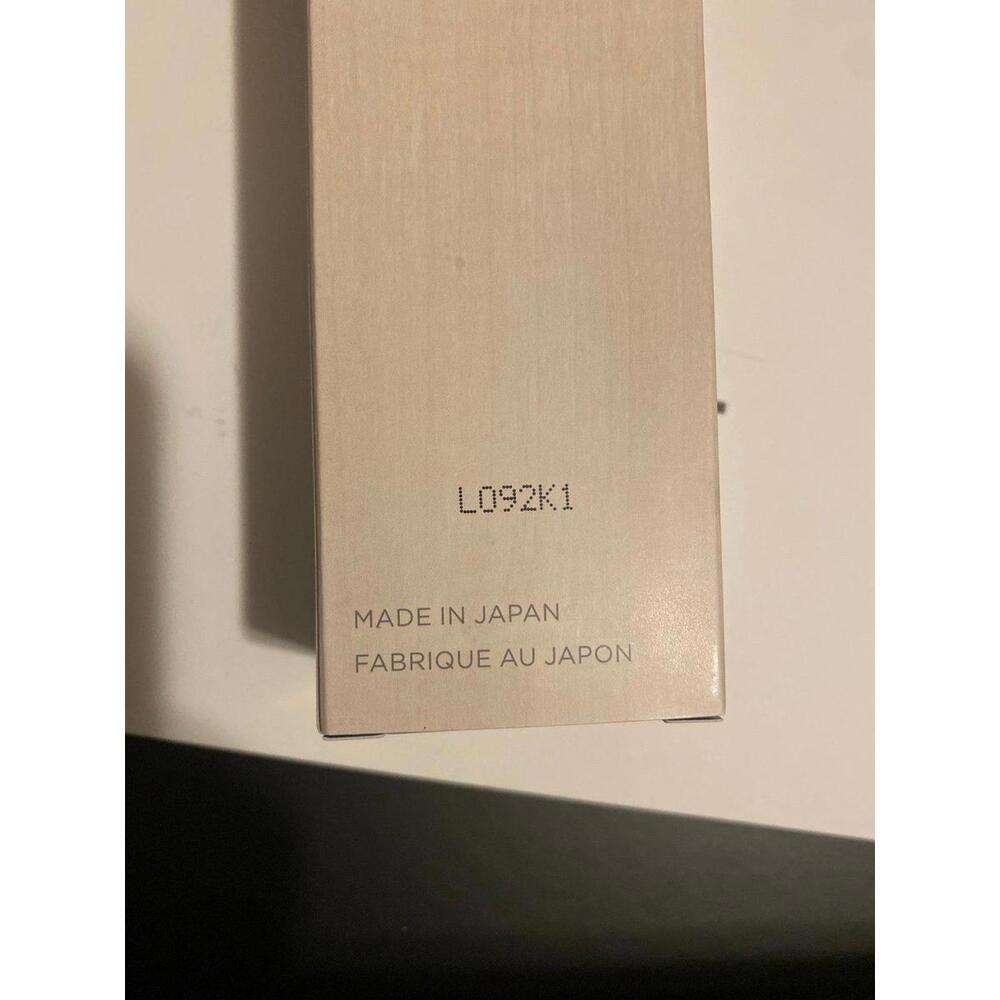 Tatcha hinoki body oil - Picture 2 of 2